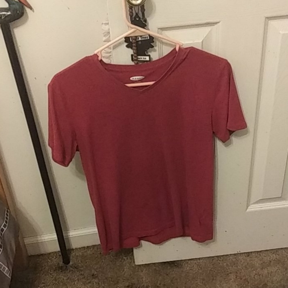 Red V Neck Old Navy T Shirt - Picture 1 of 2